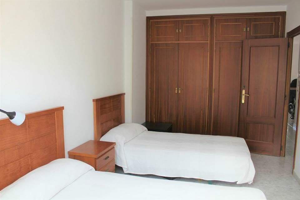 2 bedroom Beach Apartment for rent in Torremolinos - € 1,250 (Ref: 9859106)