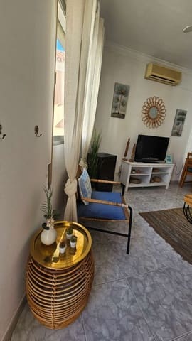 2 makuuhuone Ranta-asunto vuokrattavana paikassa Torremolinos - 1 250 € (Ref: 9859106)