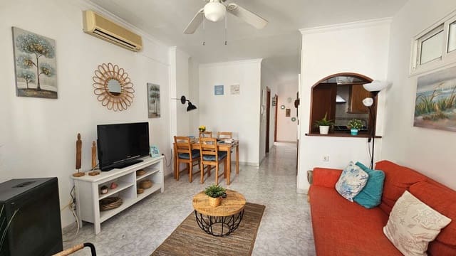 2 makuuhuone Ranta-asunto vuokrattavana paikassa Torremolinos - 1 250 € (Ref: 9859106)