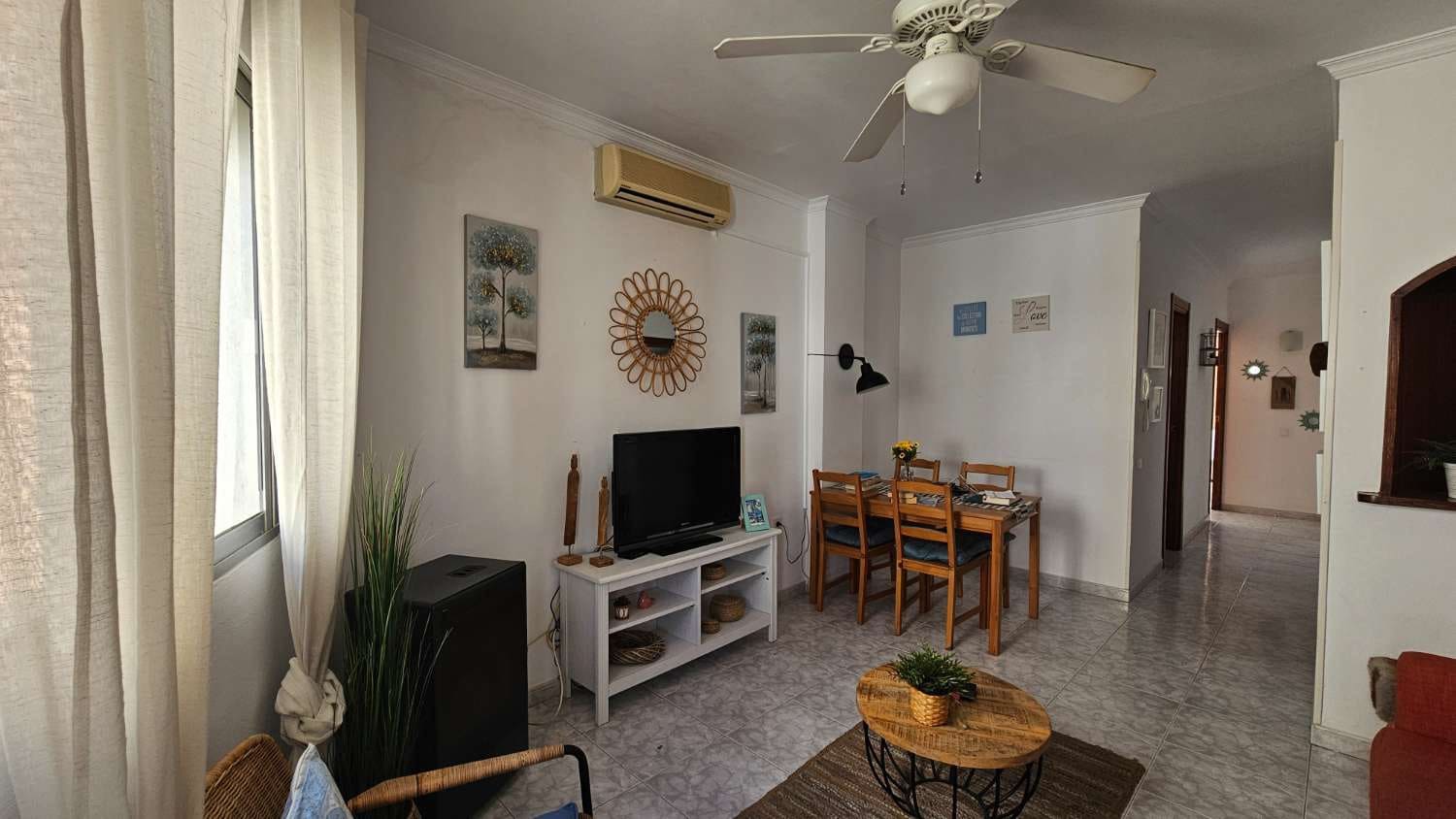 2 bedroom Beach Apartment for rent in Torremolinos - € 1,250 (Ref: 9859106)