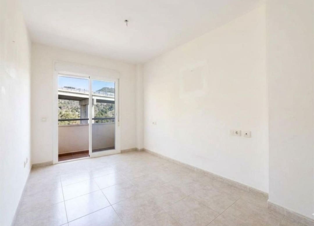 Villa/Maison Mitoyenne de 4 chambres à louer à Malaga ville avec garage - 1 990 € (Ref: 9875693)