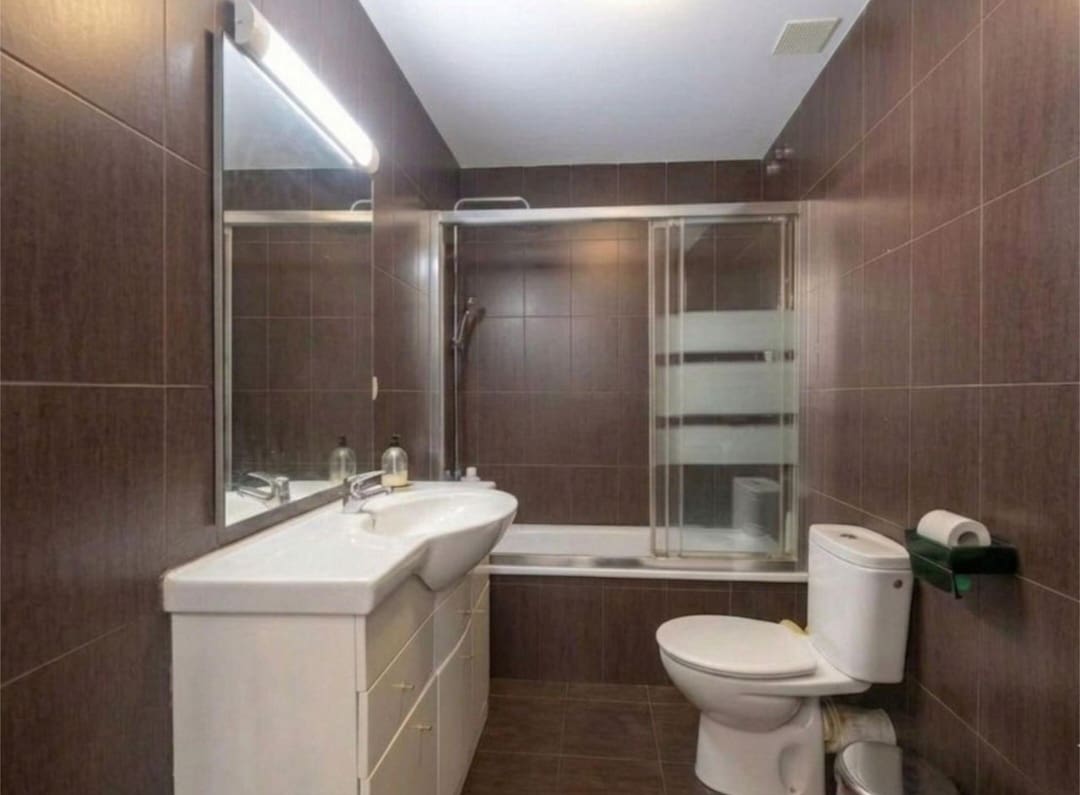 Villa/Maison Mitoyenne de 4 chambres à louer à Malaga ville avec garage - 1 990 € (Ref: 9875693)