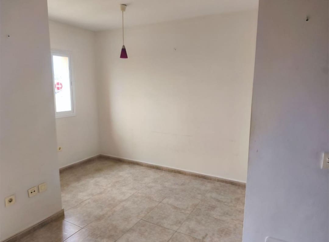 Villa/Maison Mitoyenne de 4 chambres à louer à Malaga ville avec garage - 1 990 € (Ref: 9875693)