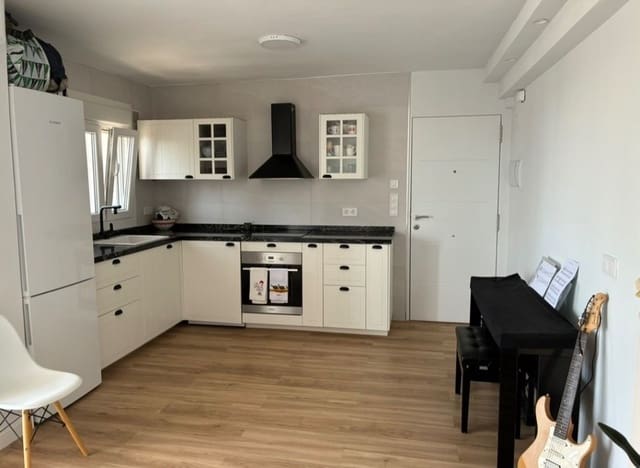 Apartamento Playa de 1 habitación en Marbella en venta - 199.000 € (Ref: 9880600)