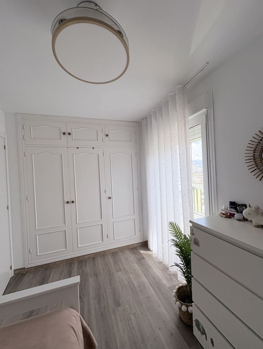 Apartamento Playa de 3 habitaciones en Fuengirola en venta con garaje - 375.000 € (Ref: 9880601)