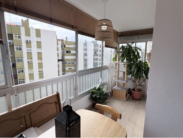 Apartamento Playa de 3 habitaciones en Fuengirola en venta con garaje - 375.000 € (Ref: 9880601)