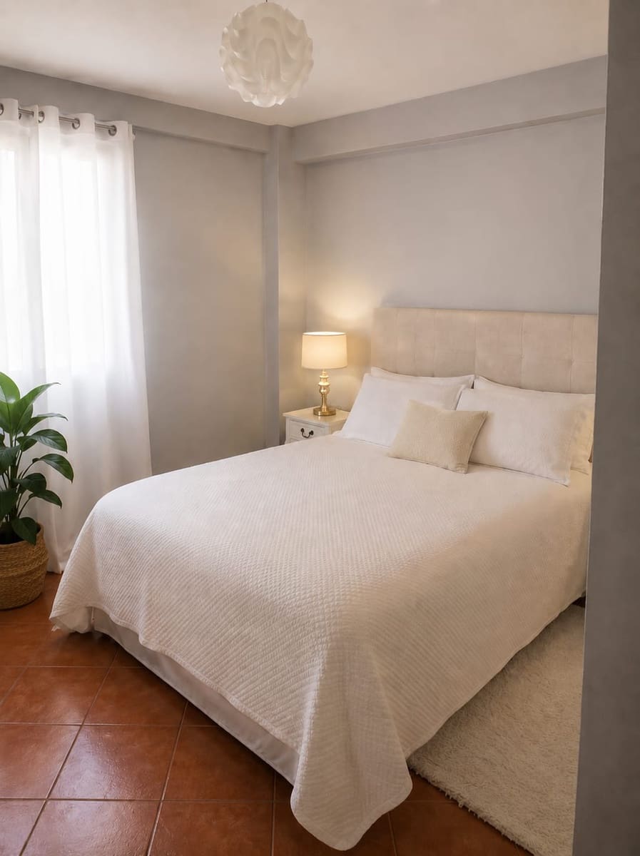 Piso de 3 habitaciones en Málaga ciudad en venta - 396.000 € (Ref: 9880602)