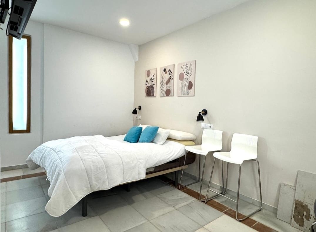 3 makuuhuone Ranta-asunto myytävänä paikassa Torremolinos - 347 000 € (Ref: 9898899)