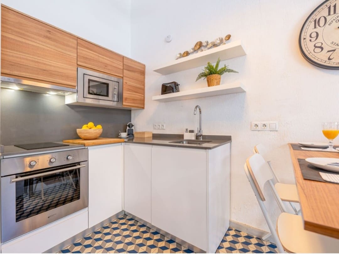 3 makuuhuone Ranta-asunto myytävänä paikassa Torremolinos - 347 000 € (Ref: 9898899)