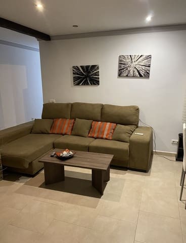 3 Zimmer Wohnung zu vermieten in Málaga Stadt - 1.400 € (Ref: 9898900)