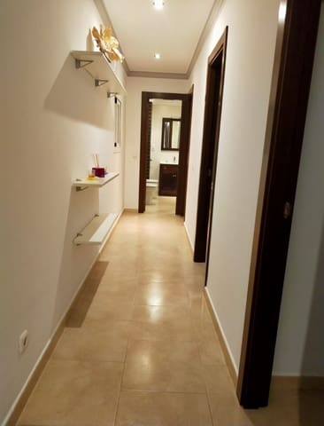 3 Zimmer Wohnung zu vermieten in Málaga Stadt - 1.400 € (Ref: 9898900)