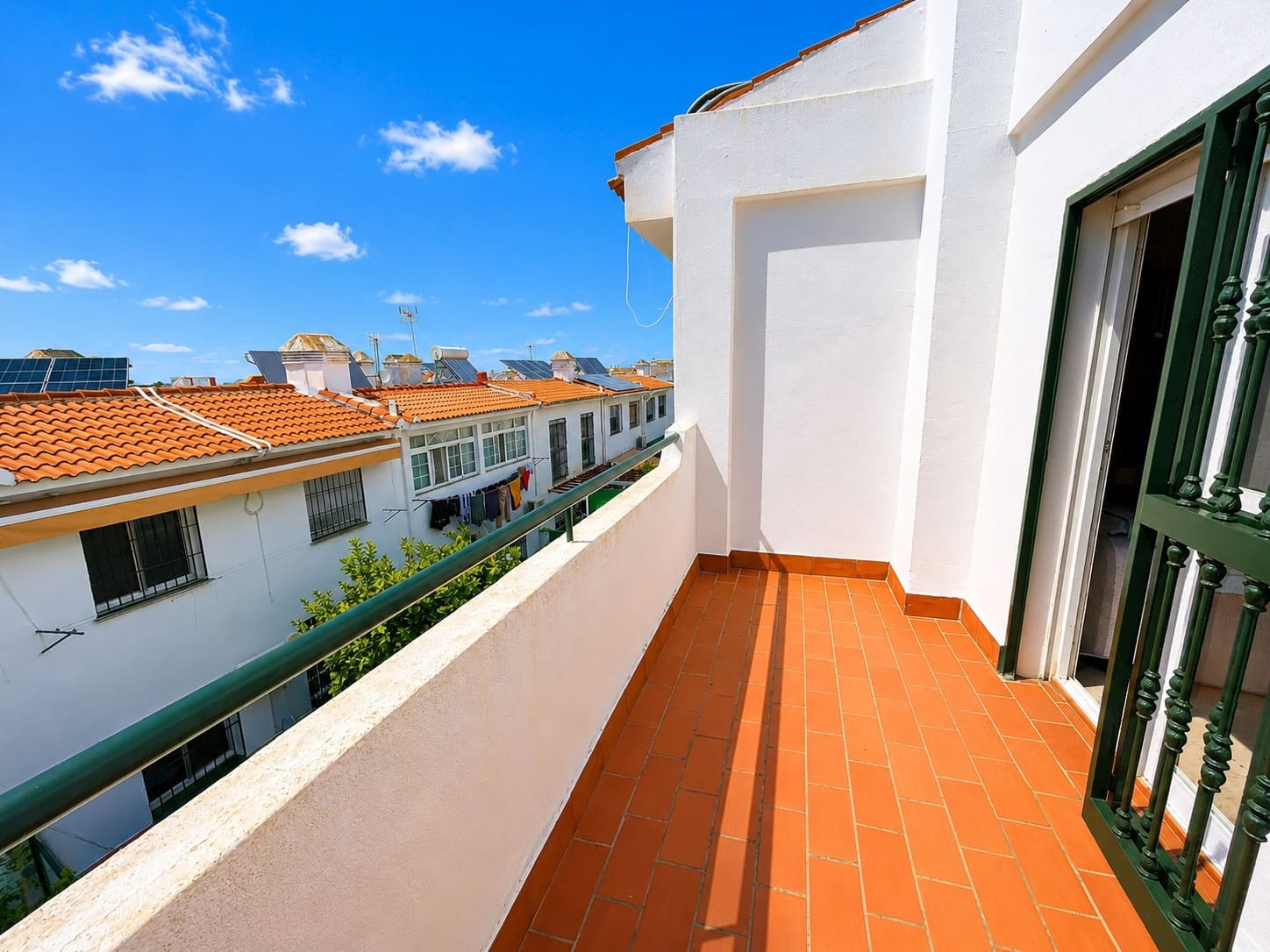 4 sovrum Radhus till salu i Alhaurin de la Torre med pool garage - 400 000 € (Ref: 9898901)