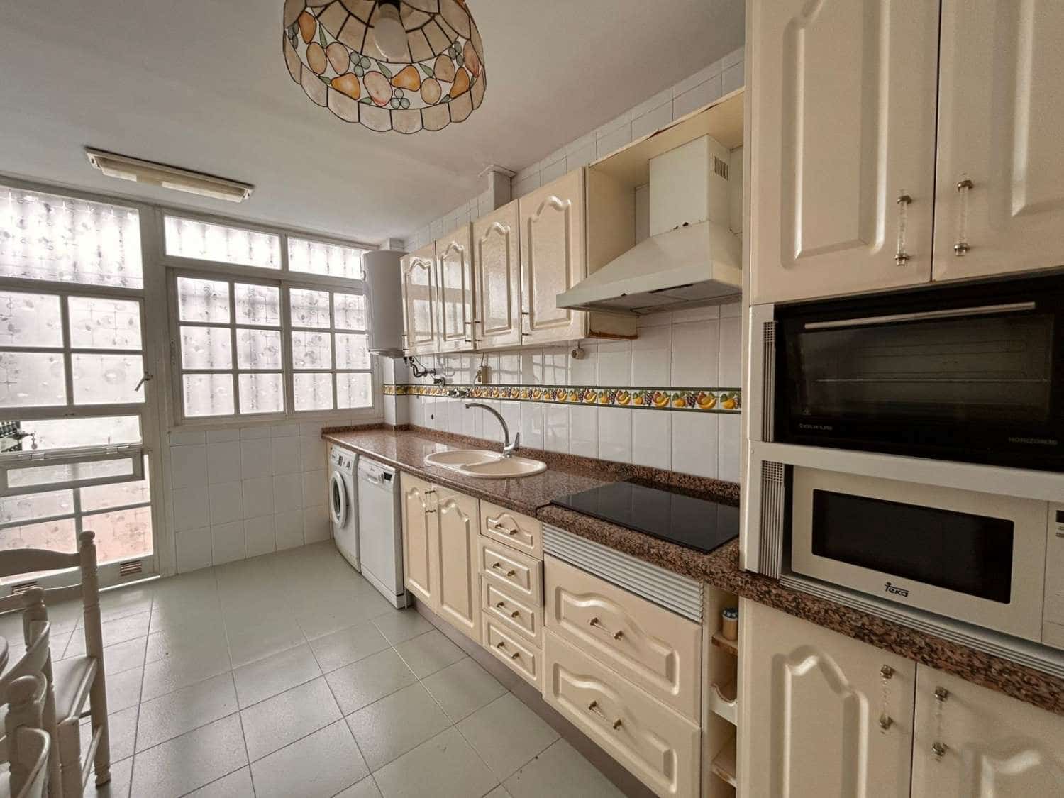 4 sovrum Radhus till salu i Alhaurin de la Torre med pool garage - 400 000 € (Ref: 9898901)