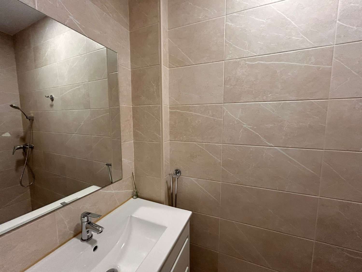 4 sovrum Radhus till salu i Alhaurin de la Torre med pool garage - 400 000 € (Ref: 9898901)