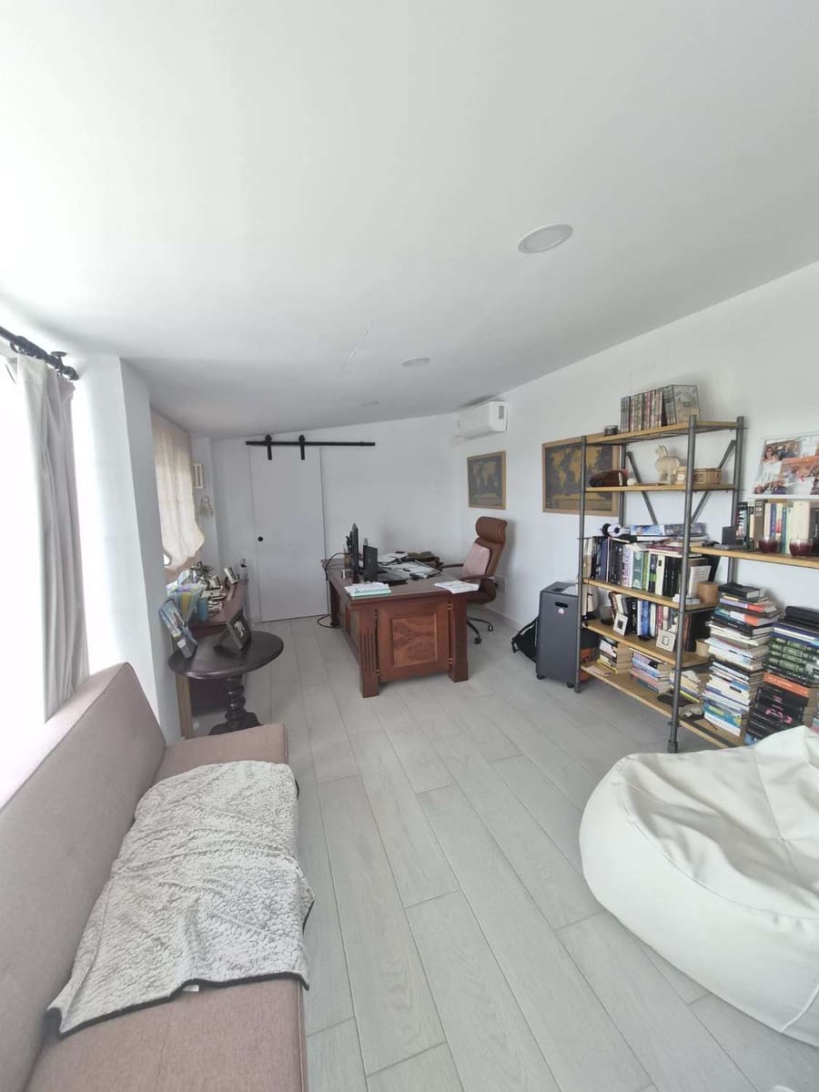 3 Zimmer Villa zu verkaufen in Cartama mit Pool Garage - 525.000 € (Ref: 9906810)