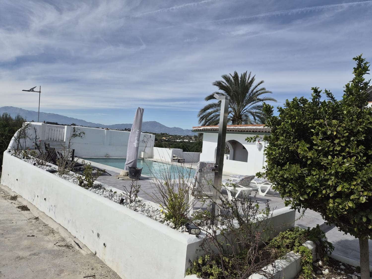 3 Zimmer Villa zu verkaufen in Cartama mit Pool Garage - 525.000 € (Ref: 9906810)