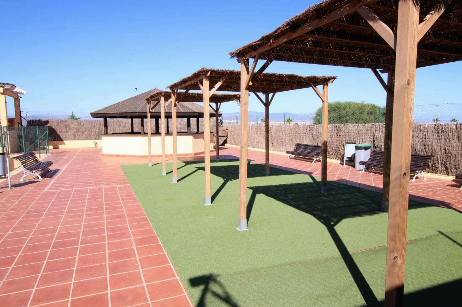 2 soverom Leilighet til salgs i Alhaurin de la Torre med svømmebasseng garasje - € 316 000 (Ref: 9917731)