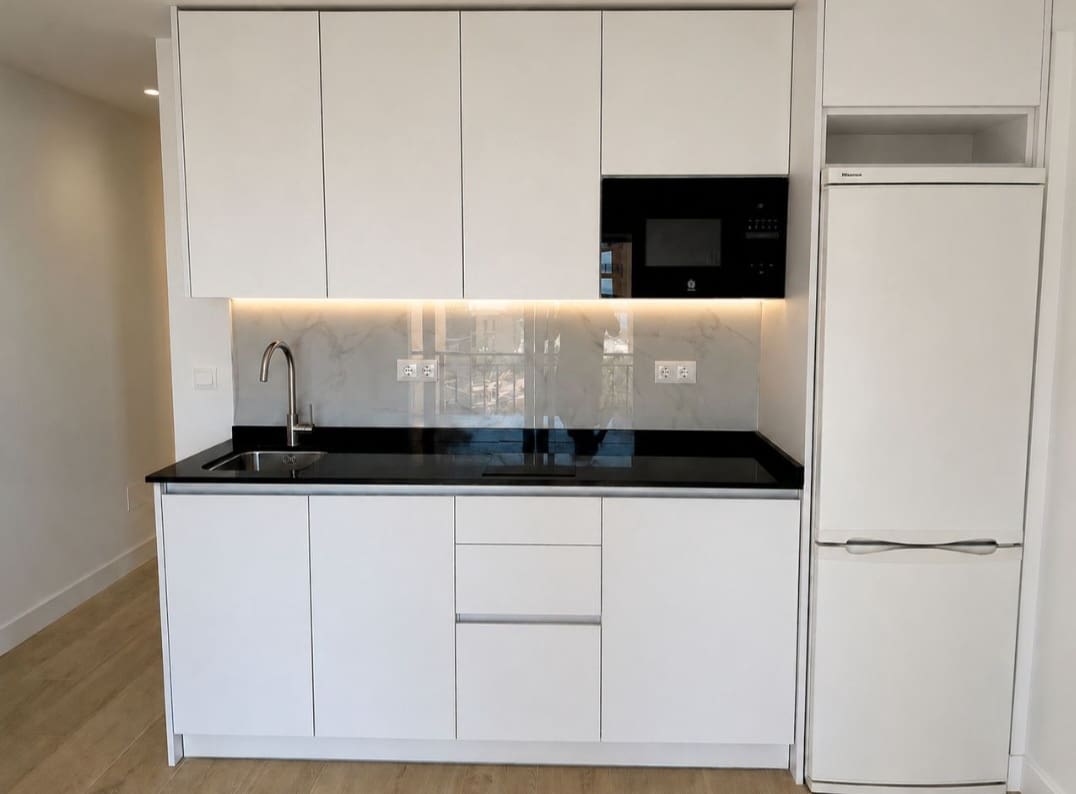 1 camera da letto Appartamento sulla Spiaggia da affitare come casa vacanza in Torremolinos con piscina garage - 329 € (Rif: 9935563)