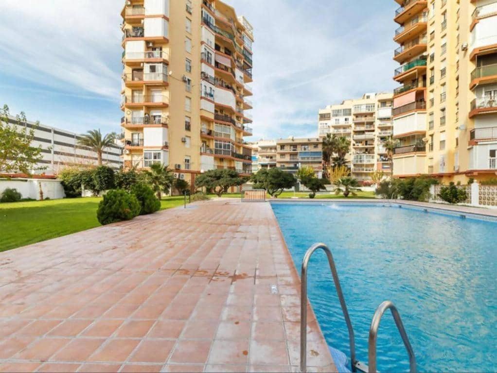 1 camera da letto Appartamento sulla Spiaggia da affitare come casa vacanza in Torremolinos con piscina garage - 329 € (Rif: 9935563)