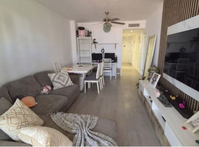 2 slaapkamer Strandappartement te koop in Mijas met zwembad garage - € 295.000 (Ref: 9935564)