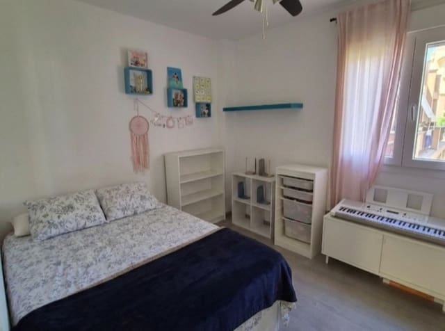 2 slaapkamer Strandappartement te koop in Mijas met zwembad garage - € 295.000 (Ref: 9935564)