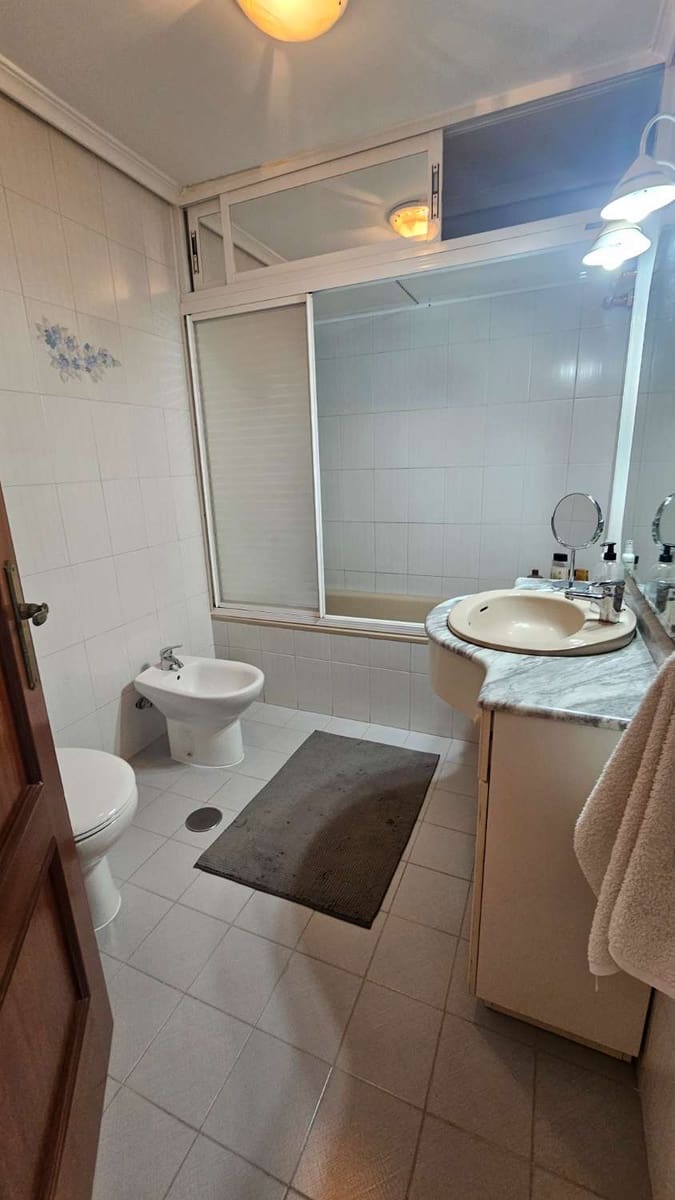 3 slaapkamer Flat te koop in Torremolinos - € 300.000 (Ref: 9941737)