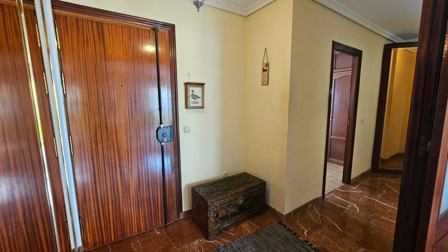 3 slaapkamer Flat te koop in Torremolinos - € 300.000 (Ref: 9941737)