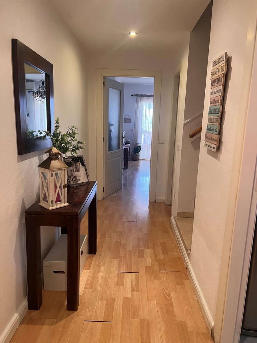 2 soveværelse Lejlighed til salg i Alhaurin de la Torre med swimmingpool garage - € 315.000 (Ref: 9949176)