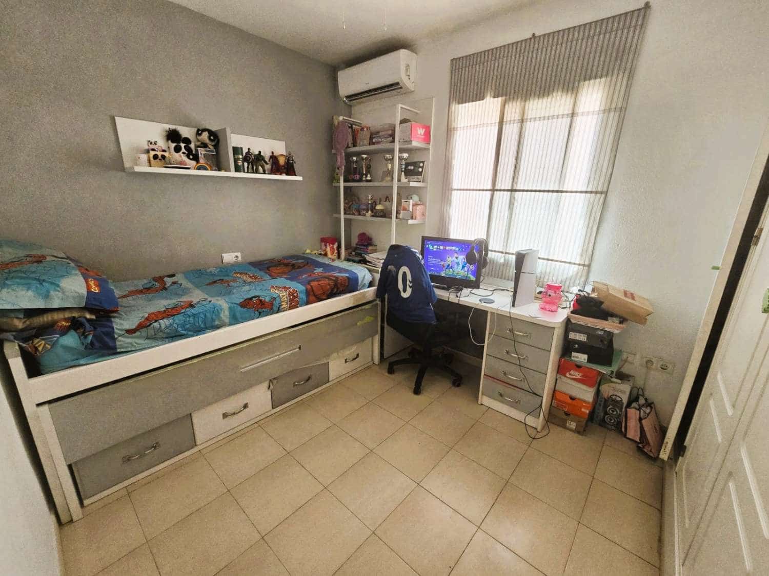 2 soveværelse Lejlighed til salg i Alhaurin de la Torre med swimmingpool garage - € 315.000 (Ref: 9949176)