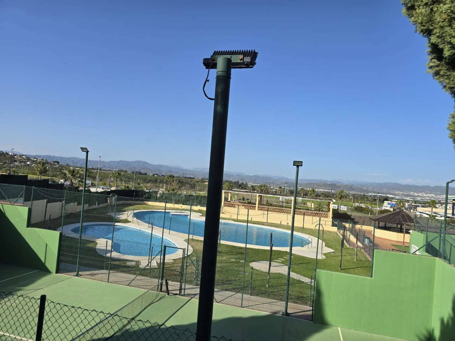 2 soveværelse Lejlighed til salg i Alhaurin de la Torre med swimmingpool garage - € 315.000 (Ref: 9949176)