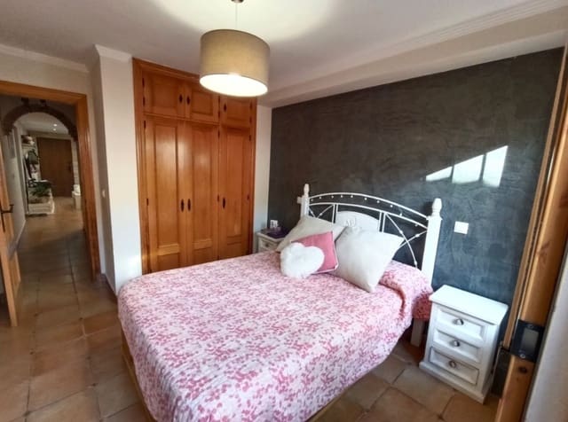 2 soverom Rekkehus til salgs i Torremolinos - € 409 000 (Ref: 9949178)