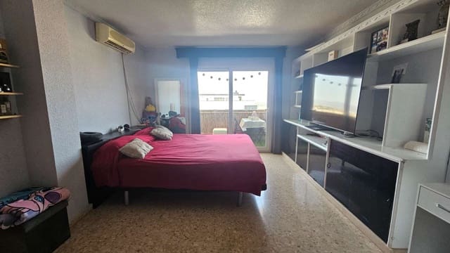 4 slaapkamer Flat te koop in Alhaurín de la Torre - € 325.000 (Ref: 9962028)