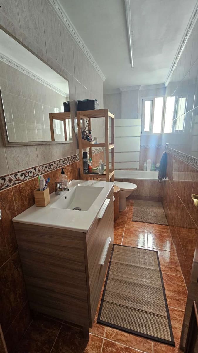 4 slaapkamer Flat te koop in Alhaurin de la Torre - € 325.000 (Ref: 9962028)