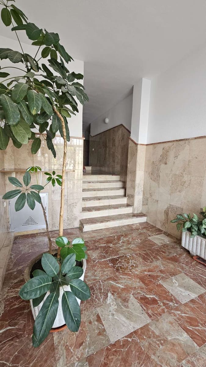 4 slaapkamer Flat te koop in Alhaurin de la Torre - € 325.000 (Ref: 9962028)