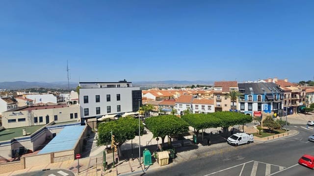 4 slaapkamer Flat te koop in Alhaurín de la Torre - € 325.000 (Ref: 9962028)