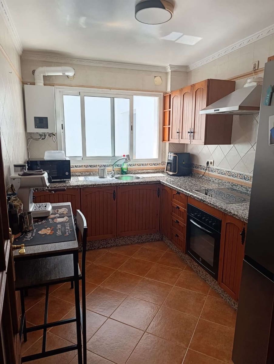4 slaapkamer Flat te koop in Alhaurin de la Torre - € 325.000 (Ref: 9962028)