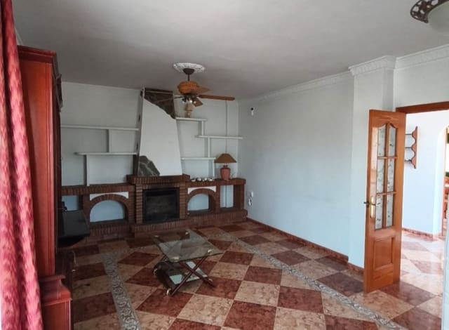 4 camera da letto Villa in vendita in Alhaurín de la Torre con piscina garage - 605.000 € (Rif: 9964886)