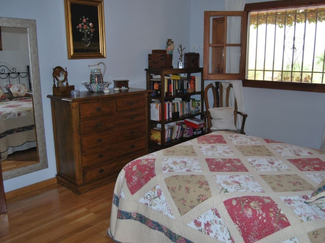 5 sovrum Villa till salu i Antequera med pool - 685 000 € (Ref: 9964887)