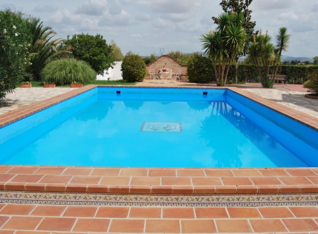 5 sovrum Villa till salu i Antequera med pool - 685 000 € (Ref: 9964887)