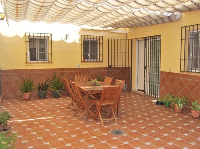5 soveværelse Villa til salg i Antequera med swimmingpool - € 685.000 (Ref: 9964887)