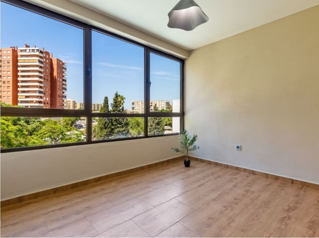 3 Zimmer Wohnung zu verkaufen in Malaga Stadt - 499.000 € (Ref: 9966136)