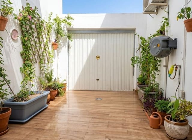 4 soverom Rekkehus til salgs i Mollina med svømmebasseng - € 255 000 (Ref: 9972858)