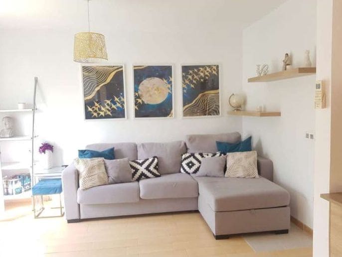2 bedroom Beach Apartment for sale in Fuengirola with pool - € 285,000 (Ref: 9972860)