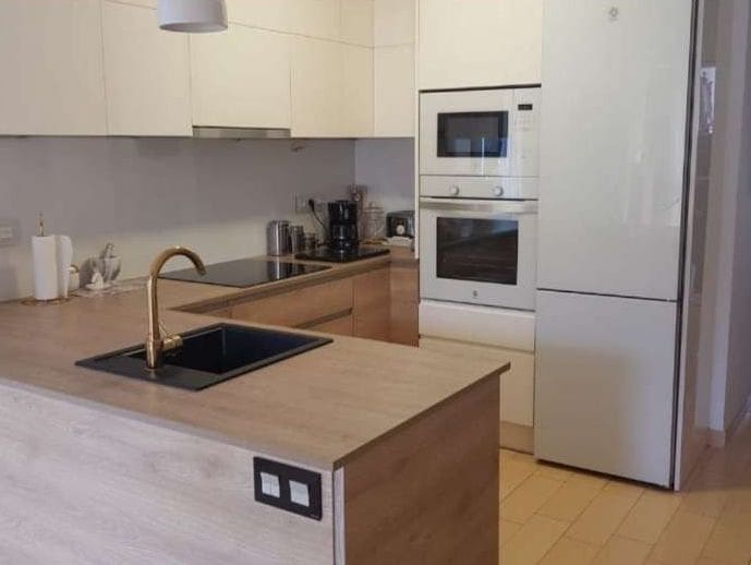 2 bedroom Beach Apartment for sale in Fuengirola with pool - € 285,000 (Ref: 9972860)