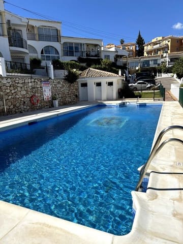 2 soveværelse Strandlejlighed til salg i Fuengirola med swimmingpool - € 285.000 (Ref: 9972860)