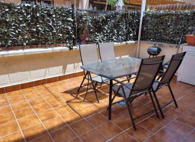 3 soverom Rekkehus til salgs i Rincón de la Victoria med svømmebasseng garasje - € 478 000 (Ref: 9976783)