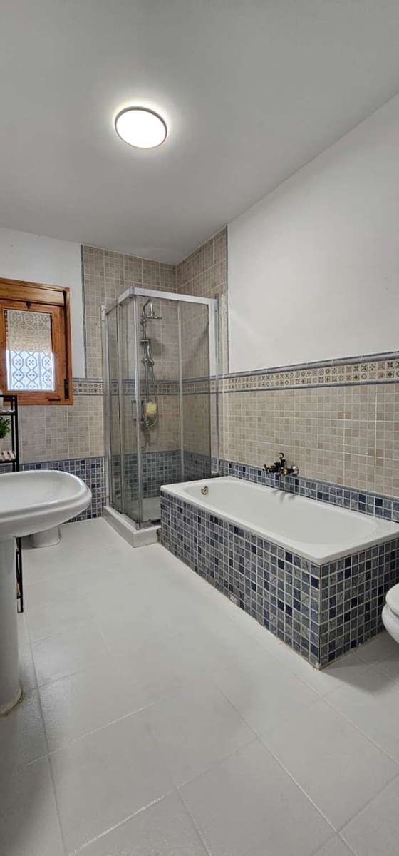 3 bedroom Villa for sale in Coin with pool - € 329,000 (Ref: 9976784)