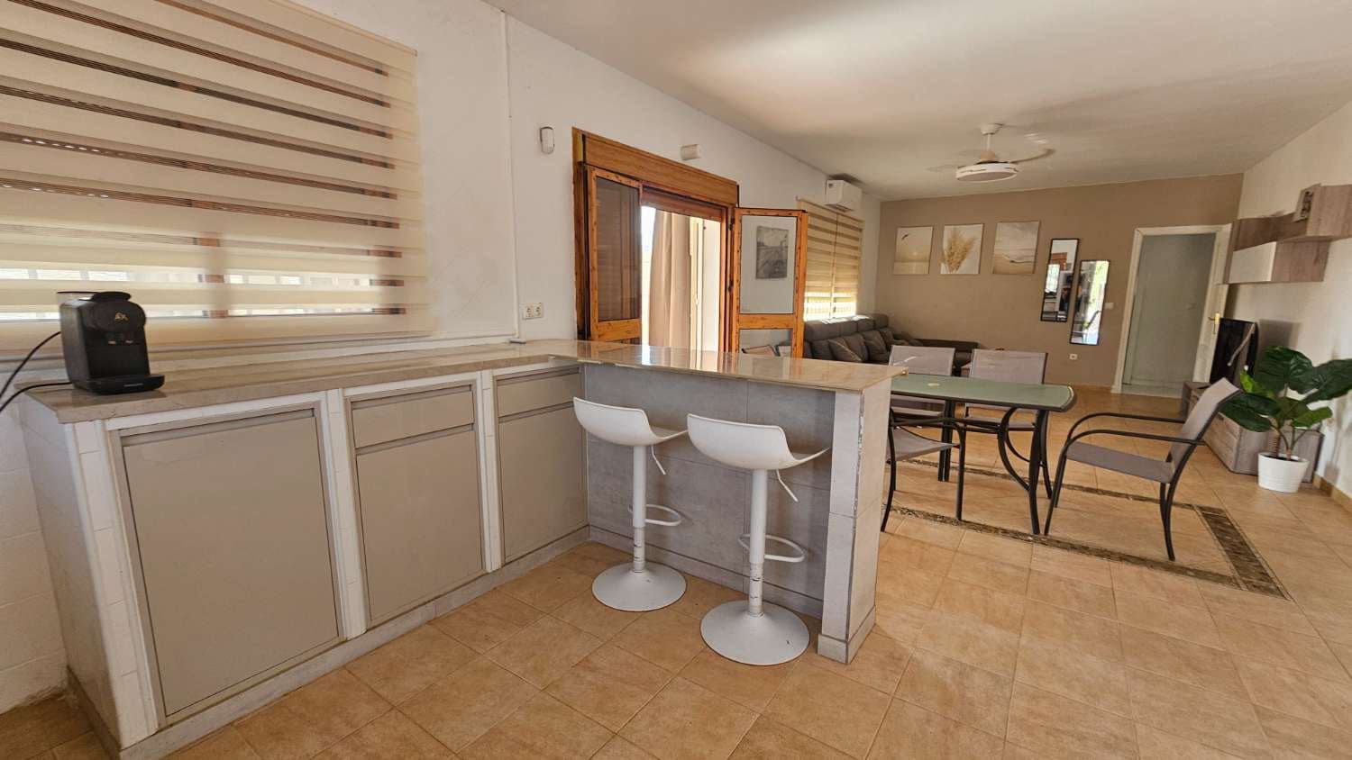 3 bedroom Villa for sale in Coin with pool - € 329,000 (Ref: 9976784)
