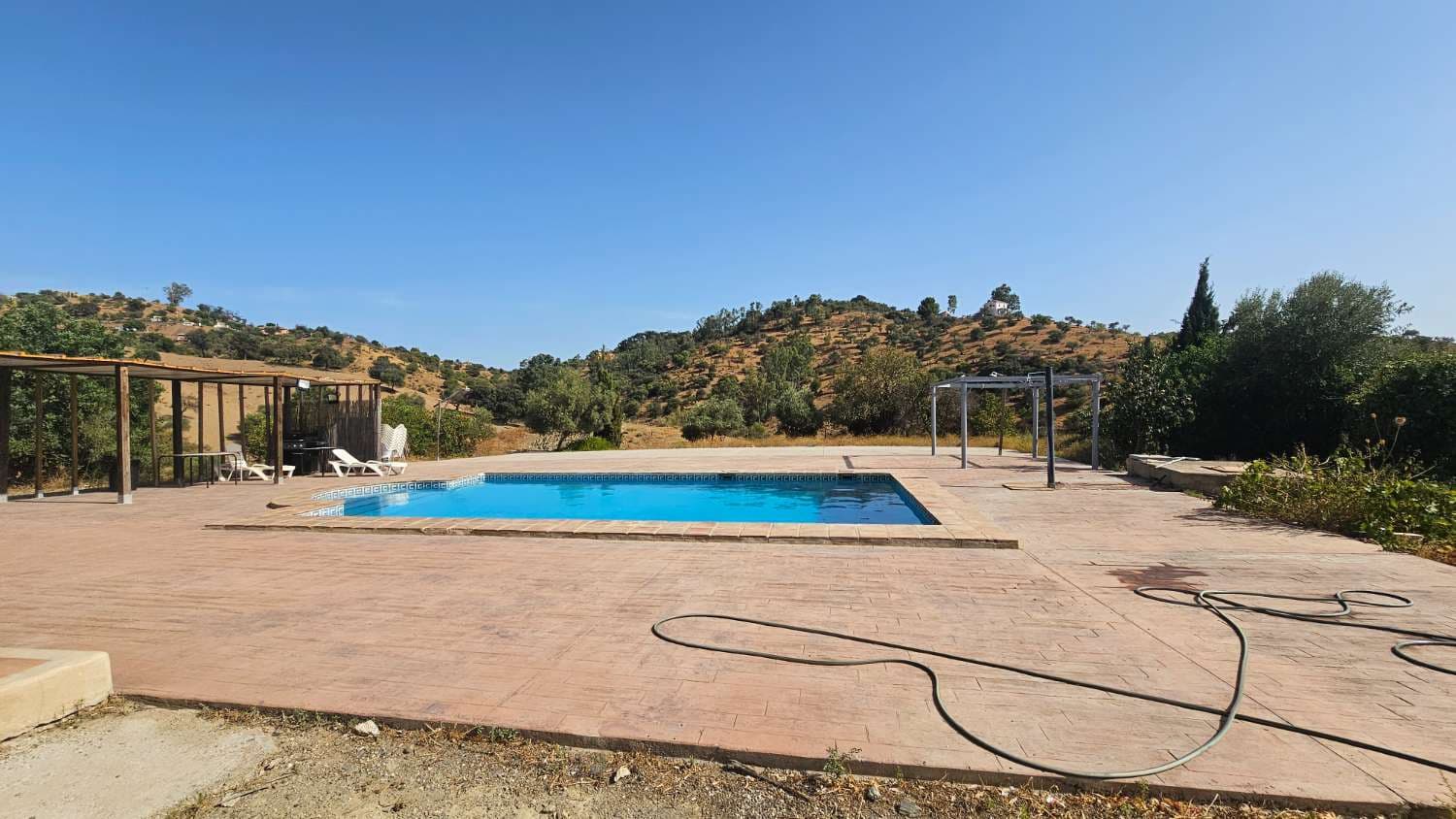 3 bedroom Villa for sale in Coin with pool - € 329,000 (Ref: 9976784)