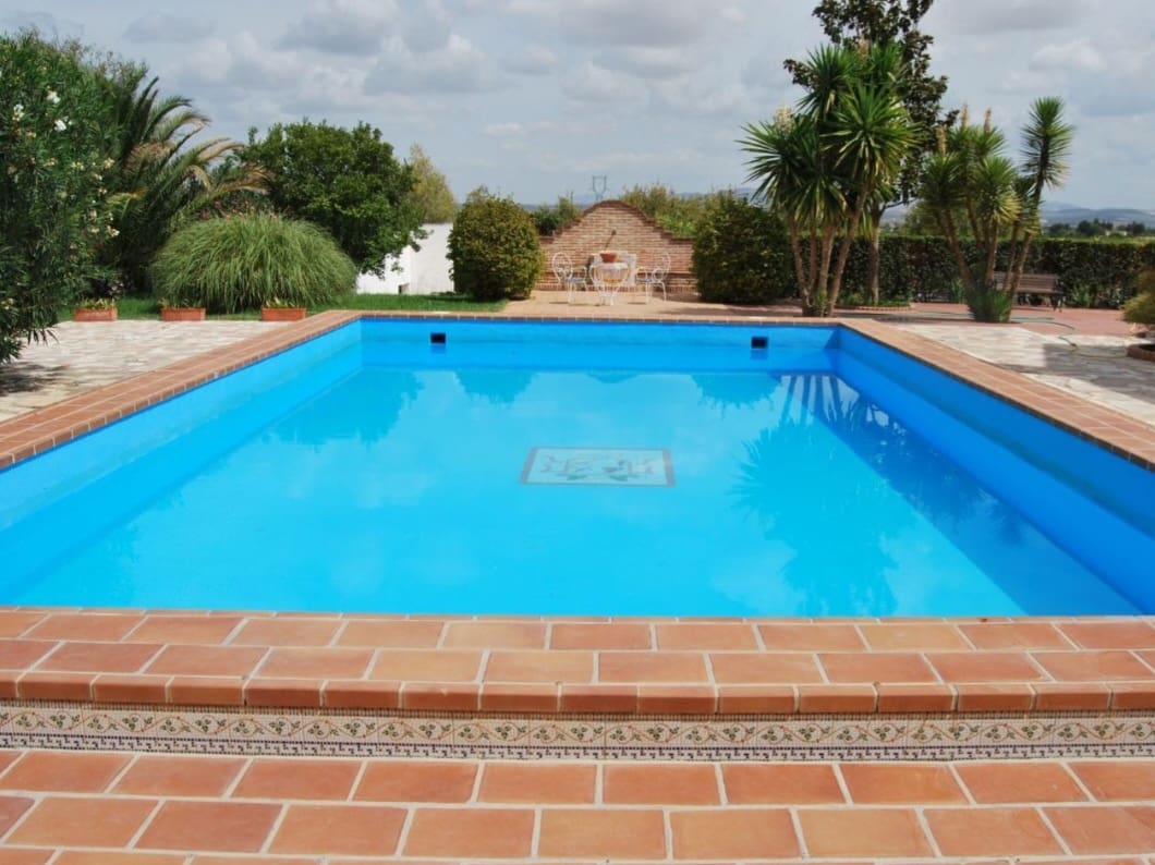 5 soveværelse Villa til salg i Antequera med swimmingpool garage - € 689.000 (Ref: 9976785)